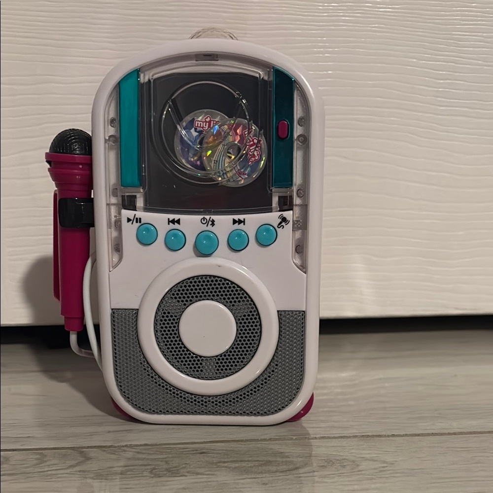 American Girl doll Music Player with Microphone - White and Pink